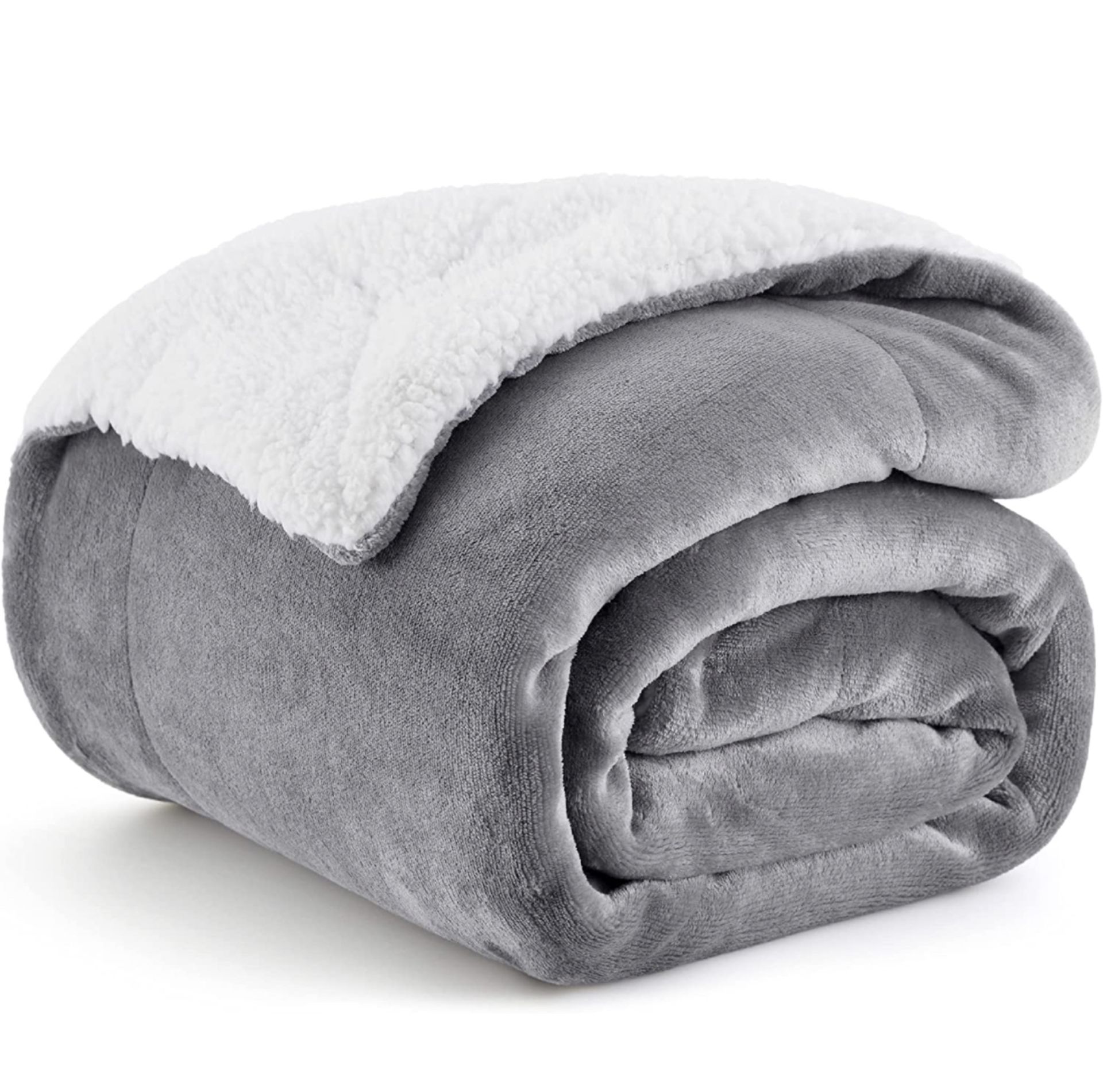RRP £27.99 Bedsure Sherpa Fleece Throw Blanket Fluffy Microfibre Solid Blanket, 150 x 200cm