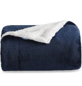 RRP £31.99 Bedsure Sherpa Fleece Throw Blanket Fluffy Microfibre Solid Blanket, 150 x 200cm