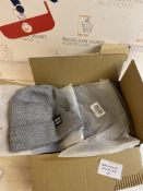Hasagei Beanie Hats Winter Warm Thick Knitted Hats, Set of 6 RRP £72