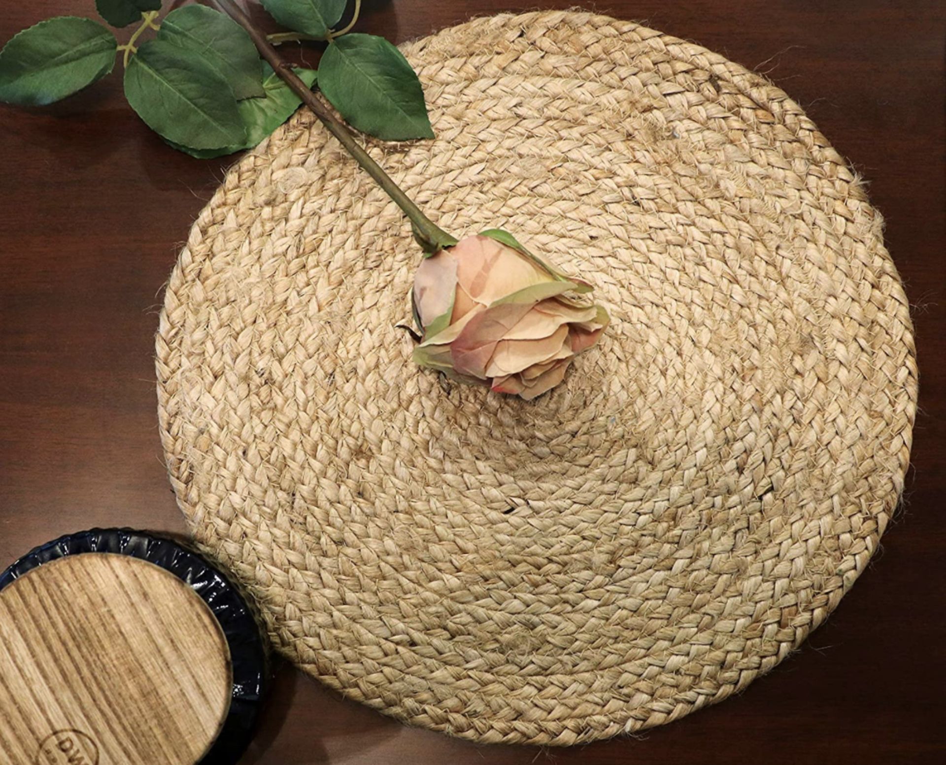 RRP £22.99 Eono 100% Jute Hand Braided Placemats Set of 4 Rustic Vintage Farmhouse Table Top