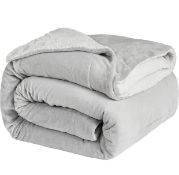 RRP £29.99 Hansleep Sherpa Fleece Throw Blanket Double Size Fluffy Ultra Soft Blanket, 150x200cm
