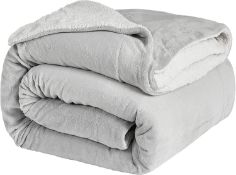 RRP £29.99 Hansleep Sherpa Fleece Throw Blanket Double Size Fluffy Ultra Soft Blanket, 150x200cm
