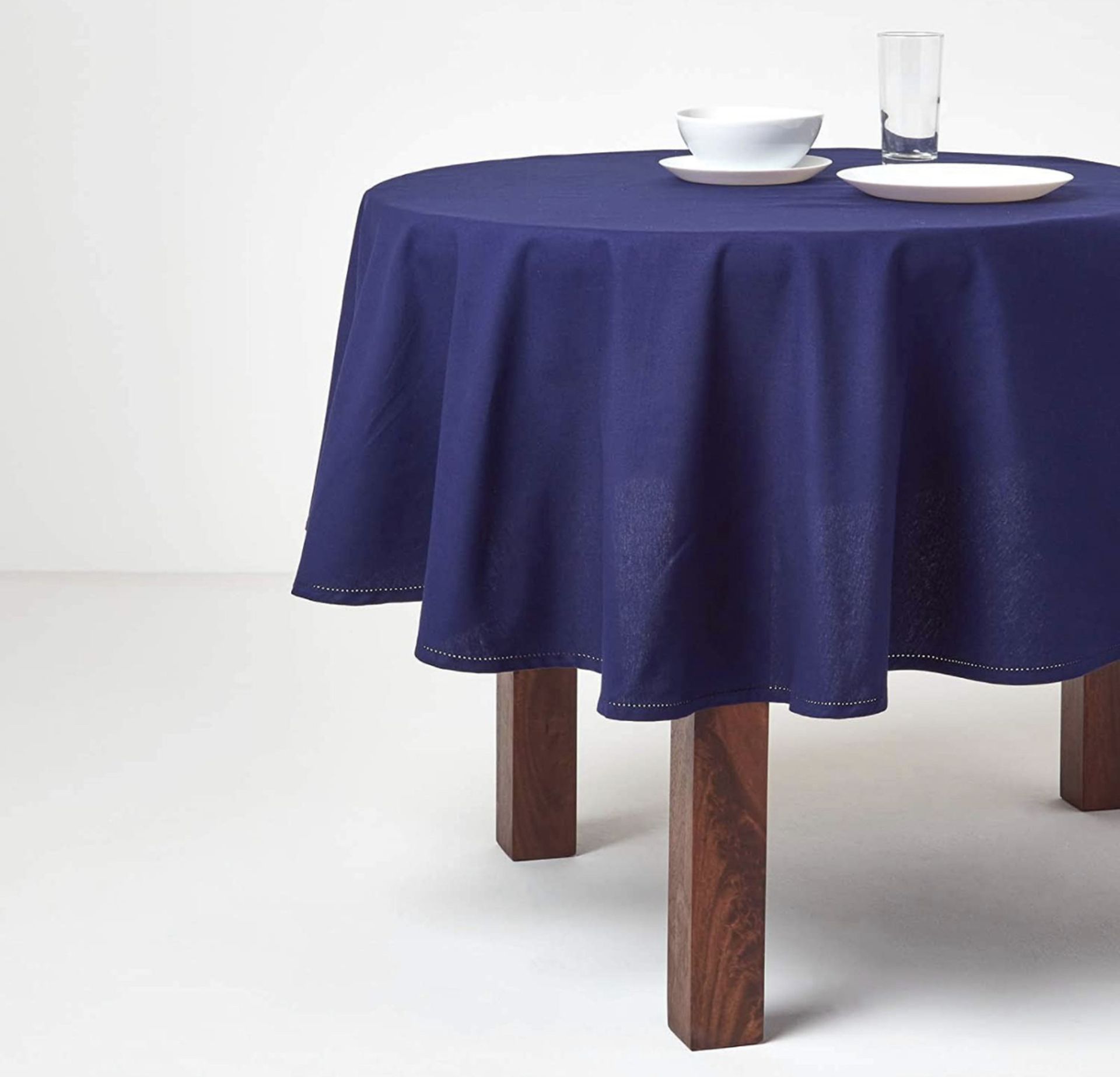 Homescapes Navy Blue Round Cotton Tablecloth, Large 178cm RRP £19.99