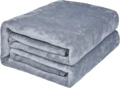 RRP £23.99 EHC Super Soft Fluffy Snugly Solid Flannel Fleece Throw Blanket 200cm x 240cm
