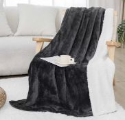 RRP £36.99 Homfine Sherpa Fleece Throw Blanket Super Soft Fluffy Reversible Throw, 130x150cm