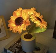 RRP £21.99 Sunflower LED Table Lamp Simulation Flower Night Light USB Rechargeable