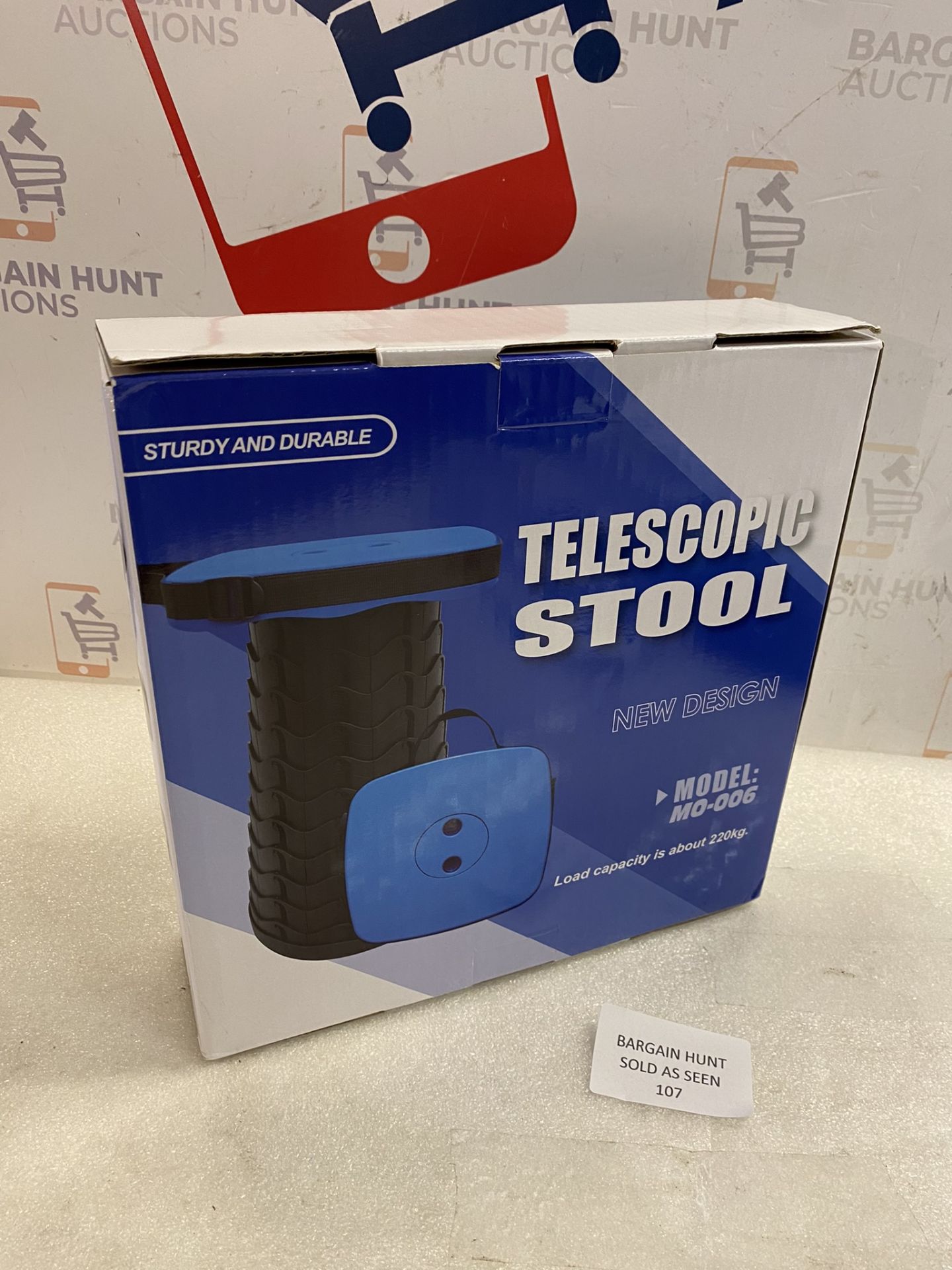 RRP £24.99 Fiemach Portable Telescopic Stool with Larger Seat - Image 2 of 2