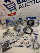 Approximate RRP £200 Large Collection of PC Cables/ Adapters, 22 Pieces