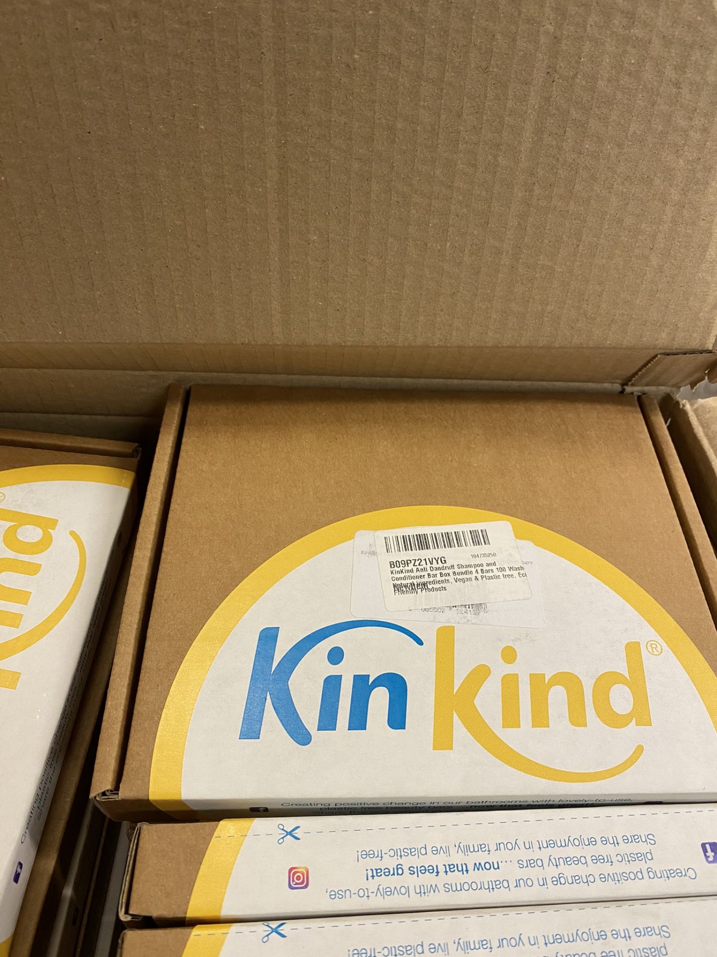 RRP £48 Set of 2 x KinKind 4 Bars Anti Dandruff solid Shampoo and Conditioner Bars Box Bundle 100 - Image 2 of 2