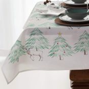 RRP £19.99 Contemporary Christmas Table Cloth 250cm x 150cm
