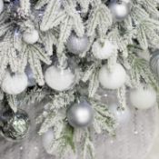 RRP £44 Set of 2 x Large Christmas Baubles White 10cm Shatterproof Christmas Tree Baubles