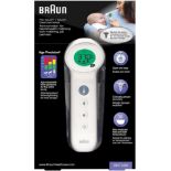 RRP £39.99 Braun No touch + touch forehead thermometer with Age Precision Technology (PositionCheck,