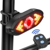 RRP £30 Set of 2 x USB Rechargeable bike indicator lights Safety Warning Bicycle Lights Reflectors