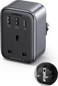 RRP £40 Set of 2 x UGREEN UK to European Plug Adapter PD 30W Travel Adapter with USB C GaN Fast 4-