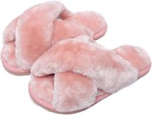 RRP £150, Box of 10 x Womens & Girls Slippers Ladies Fluffy Plush House Slippers Cozy Open Toe