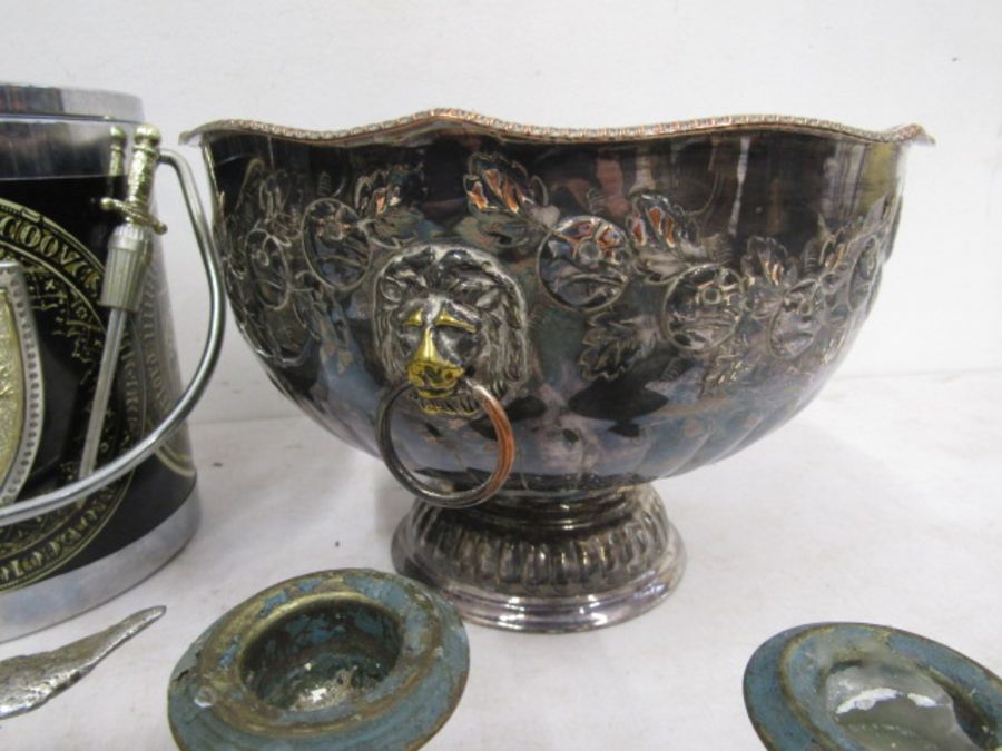 Metal ware collection inc car mascot, punch bowl, biscuit barrel etc - Image 4 of 5
