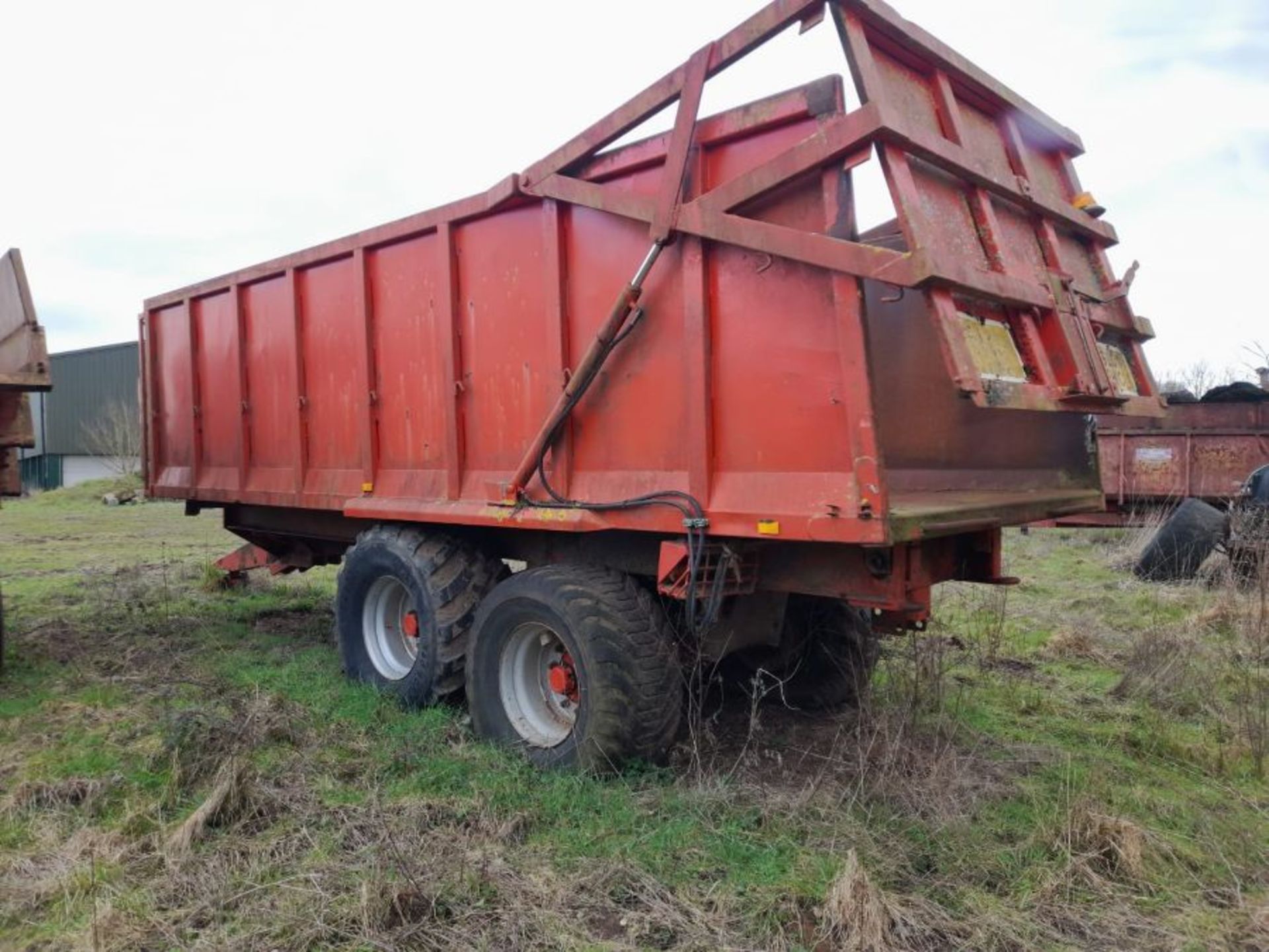 Larrington 15tonne trailer on flotation tyres