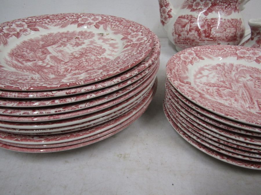 Broadhurst pink willow pattern part dinner service - Image 4 of 7