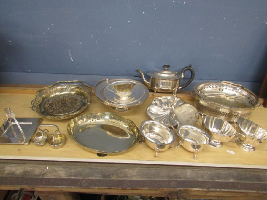 Silver plate table ware