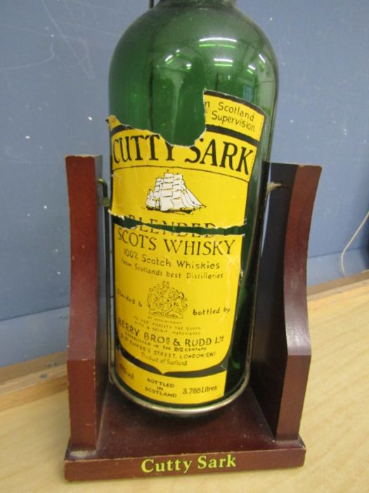 Cutty Sark scotch 3 litre bottle on swing cradle (empty) - Image 3 of 4