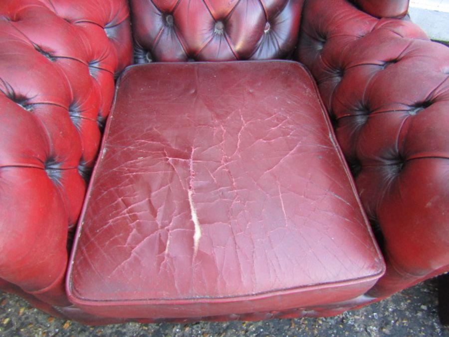 Pair of ox blood red leather button back wing armchairs (some damage to one chair as seen in - Image 5 of 6