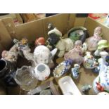 studio pottery, figurines, trinket pots- a tray of sundry ceramics
