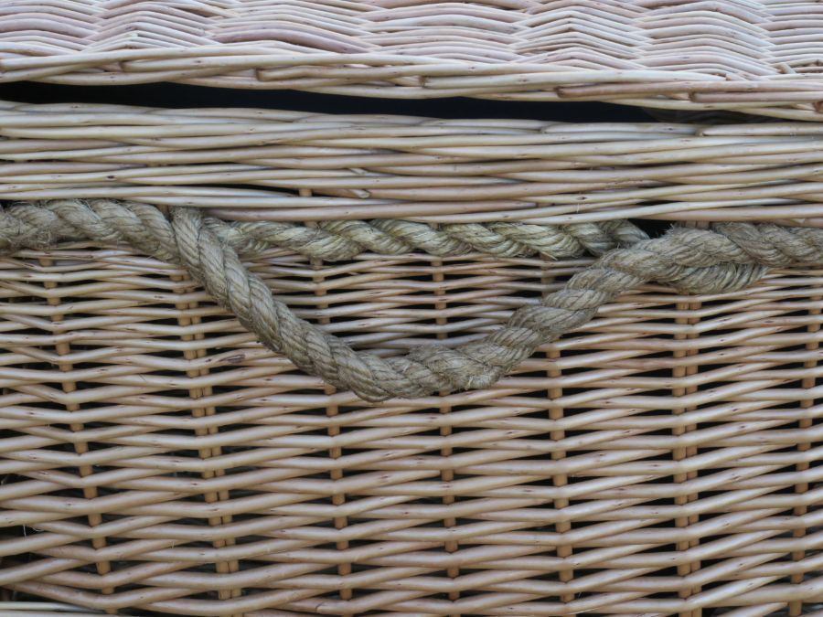 Claridges Mayfair Hamper Giant Wicker Basket 28" x 20" x 14" Rope Handles - Image 5 of 7