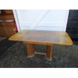 White and Newton of Portsmouth extending dining table H74cm TOP 84cm x 107cm approx (in need of some