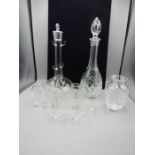 2 decanters, a vase and 6 glasses?