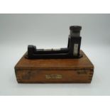 Wooden cased British Military Makers Mechanism Ltd Croydon Inclinometer / Clinometer, with crow feet
