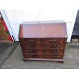 Mahogany bureau with 2 short over 3 long drawers, 2 internal drawers, cupboard and key H91cm