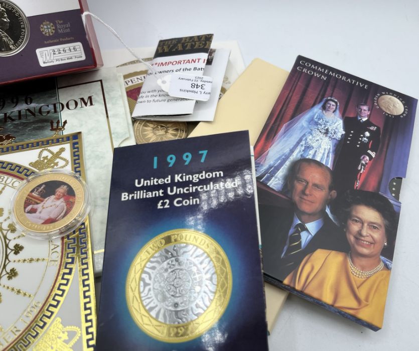 A box of coin collection to include: 1996 uncirculated coin collection; 3 medallions to - Image 6 of 7