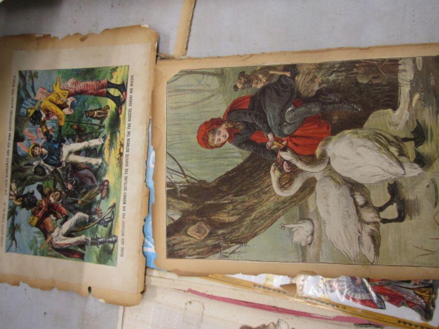 Victorian scrap book containing pictures, decoupage, greetings cards etc - Image 8 of 23