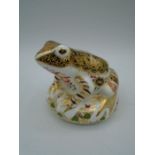 Royal Crown Derby Old Imari Frog paperweight limited edition 3673/4500 with stopper