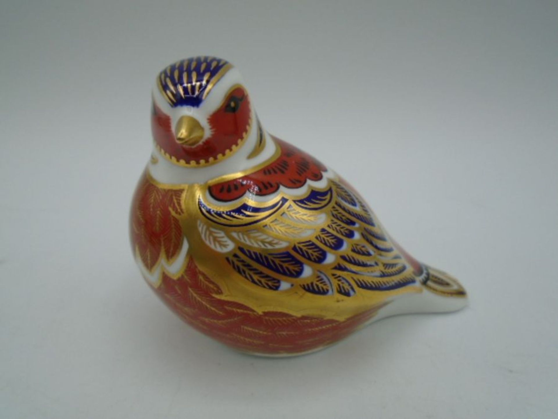 3 Royal Crown Derby bird paperweights to incl Willow Tit, Fantail and Chaffinch, all with stoppers - Image 2 of 13