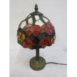 A Tiffany style lamp 39cmH