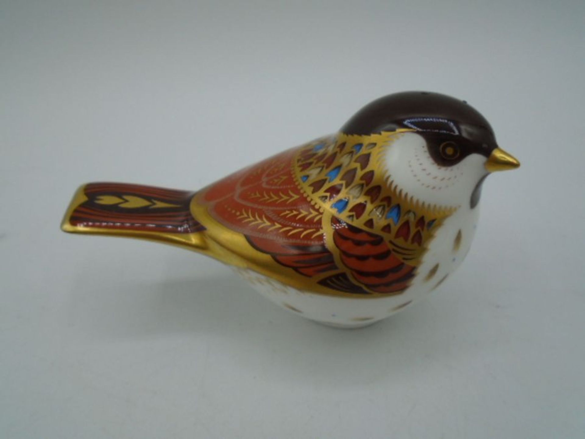 3 Royal Crown Derby bird paperweights to incl Willow Tit, Fantail and Chaffinch, all with stoppers - Image 9 of 13