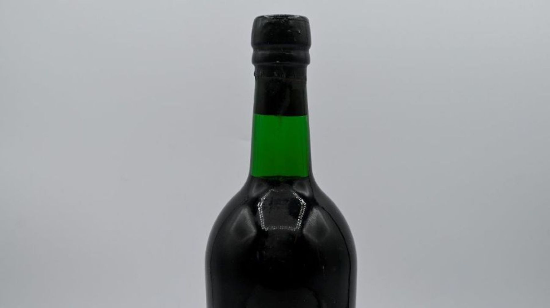 1970 Taylor Vintage Port 75cl bottled in 1972 (level of port is base neck) The wax seal is in good - Image 3 of 3