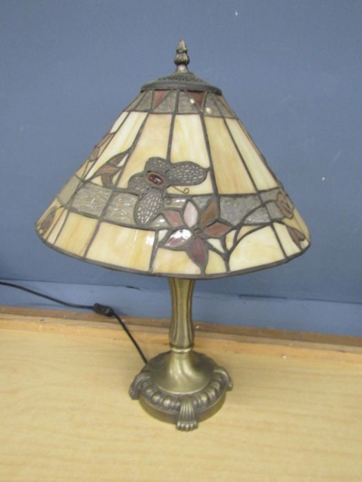 Tiffany style table lamp