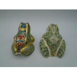 2 Royal Crown Derby frog paperweights to incl Marsh Frog and Fountain Frog, both with gold stoppers