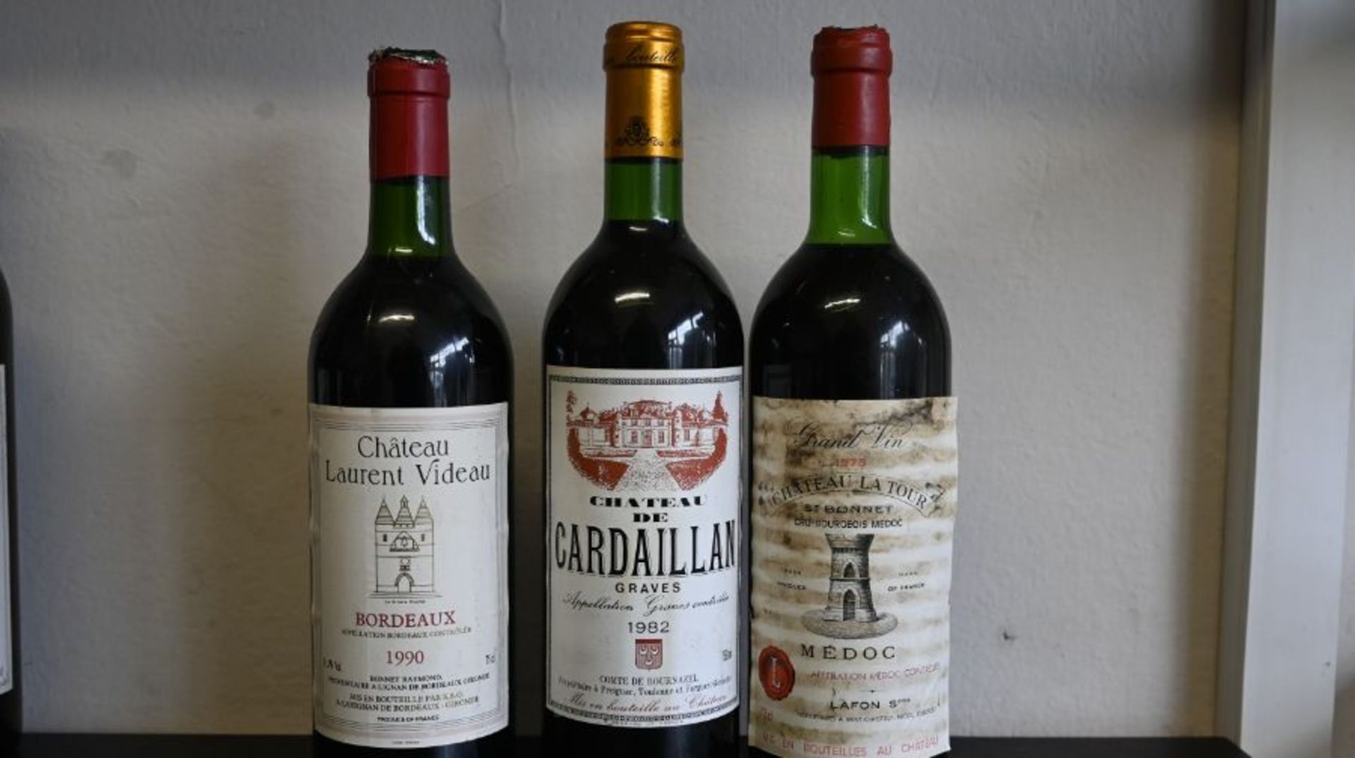 Three bottles of red to include 1990 Chateau Laurent Videau Bordeaux 75cl (Base Neck), 1982 - Image 2 of 3