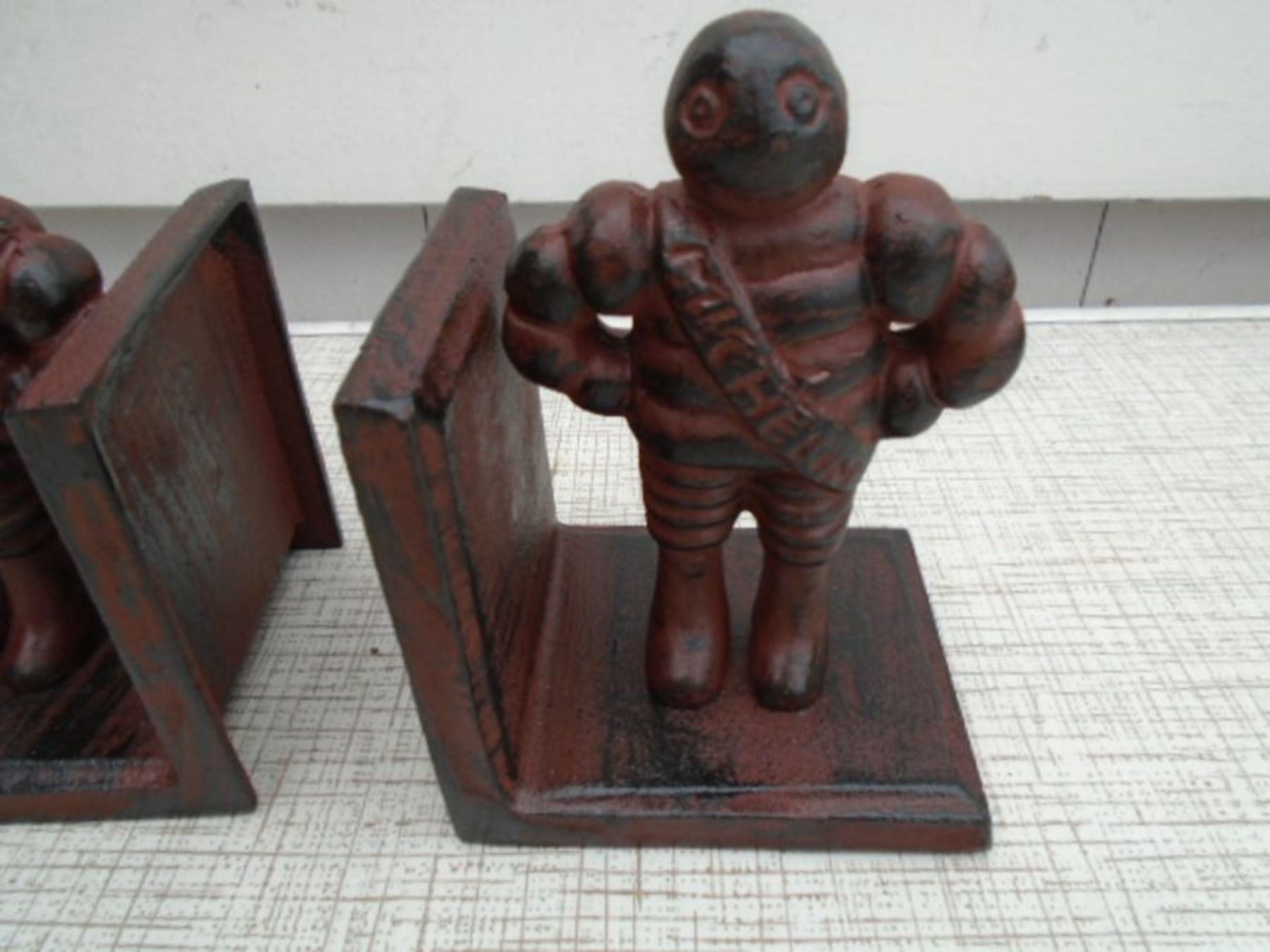 Michelin bookends - brown - Image 3 of 3