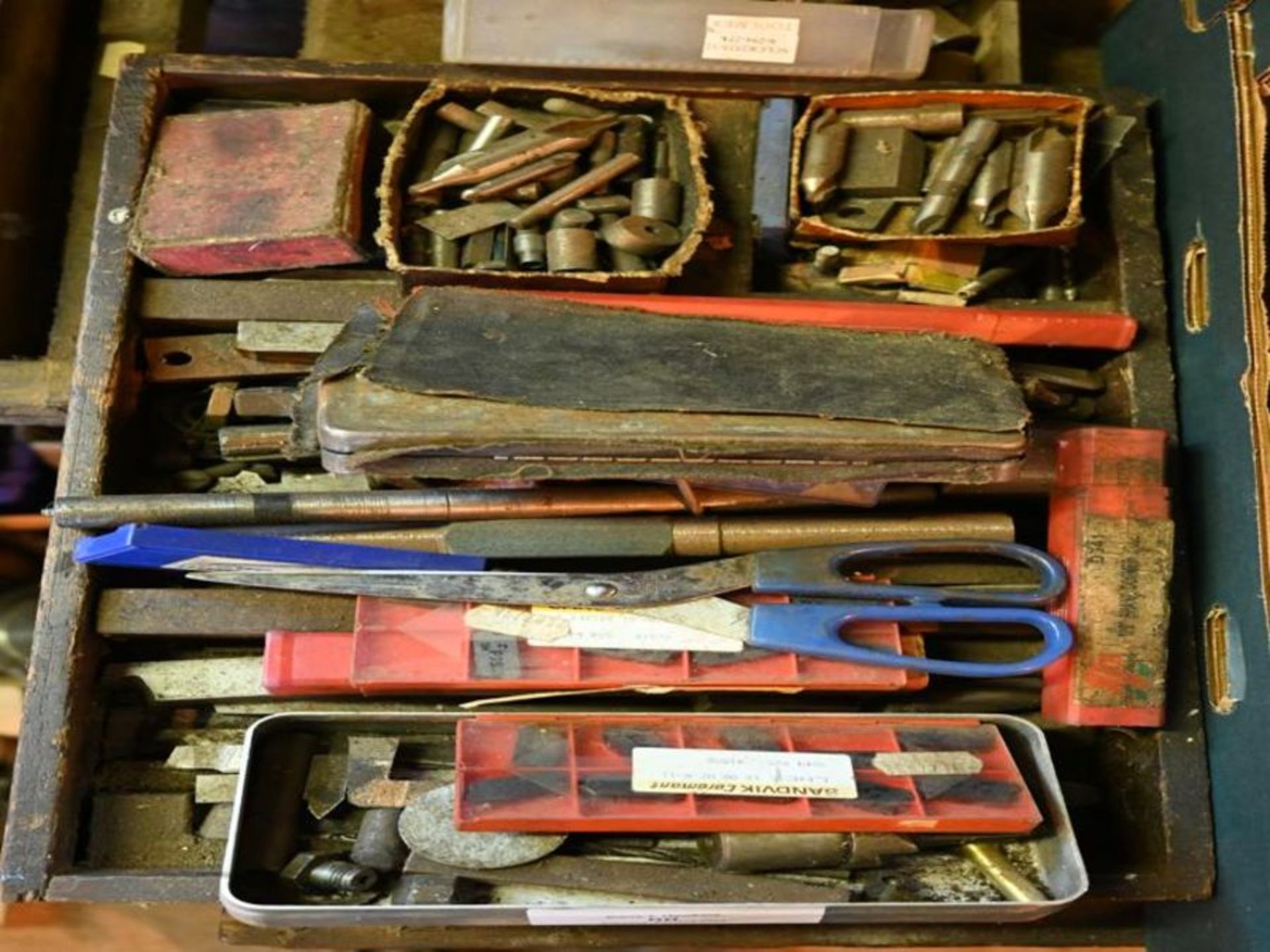 2 small wooden trays of various lathe bits