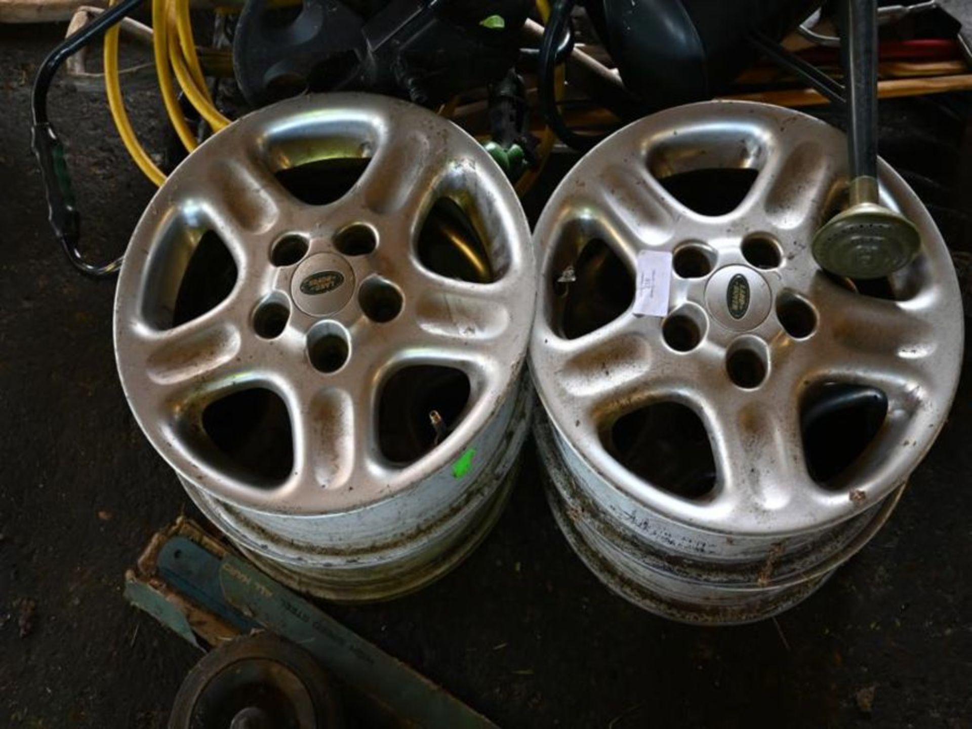 4 Land Rover alloy wheels (freelander) - Image 2 of 2