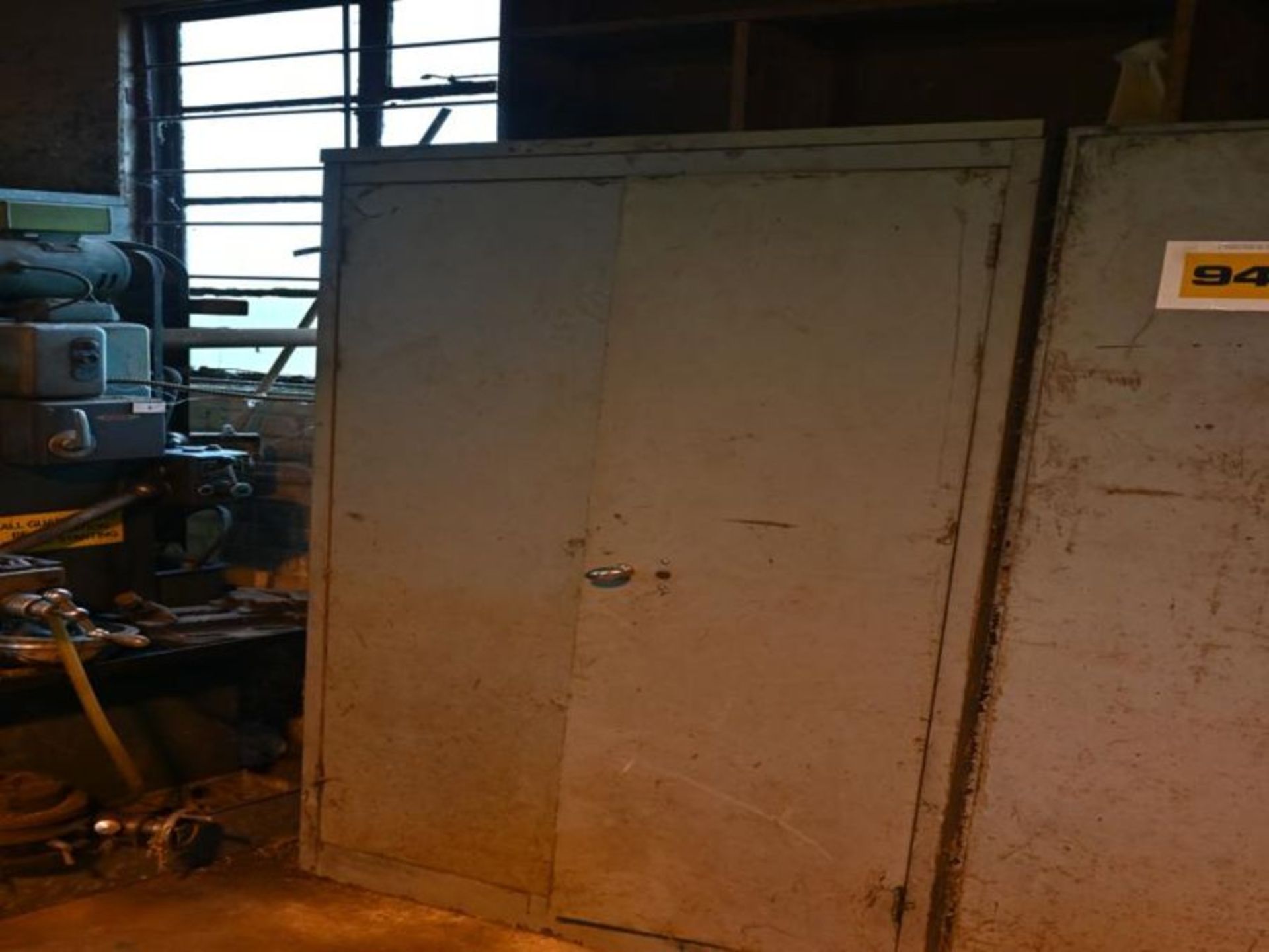 Metal workshop cupboard 92cmWx46cmDx183cmH - Image 3 of 4