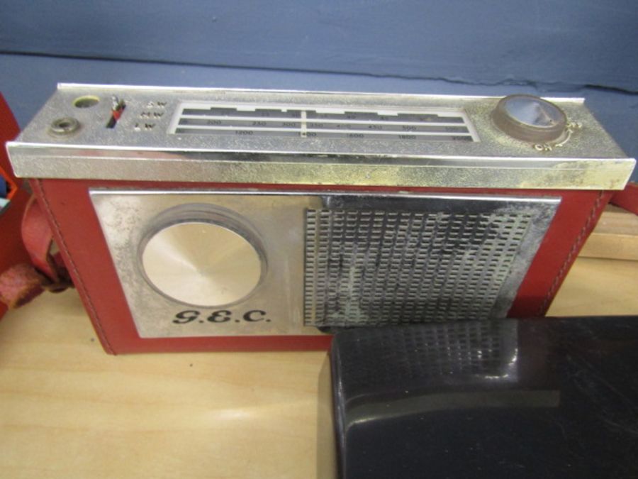 2 vintage radios/alarm clock - Image 2 of 3