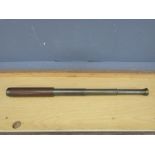 Broadhurst Clarkson & Co LTD of London leather bound brass telescope L75cm approx when open