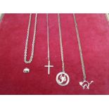 9ct gold and gold plated necklaces with pendants 27.52g total weight