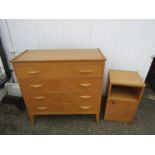 4 Drawer chest and bedside cabinet chest of drawers are 91cmW 41cmD and 90cmH, the bedside is