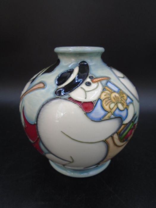 Moorcroft Christmas Snowman pottery vase of ovoid form, decorated in the Snow Dance pattern designed - Image 2 of 6